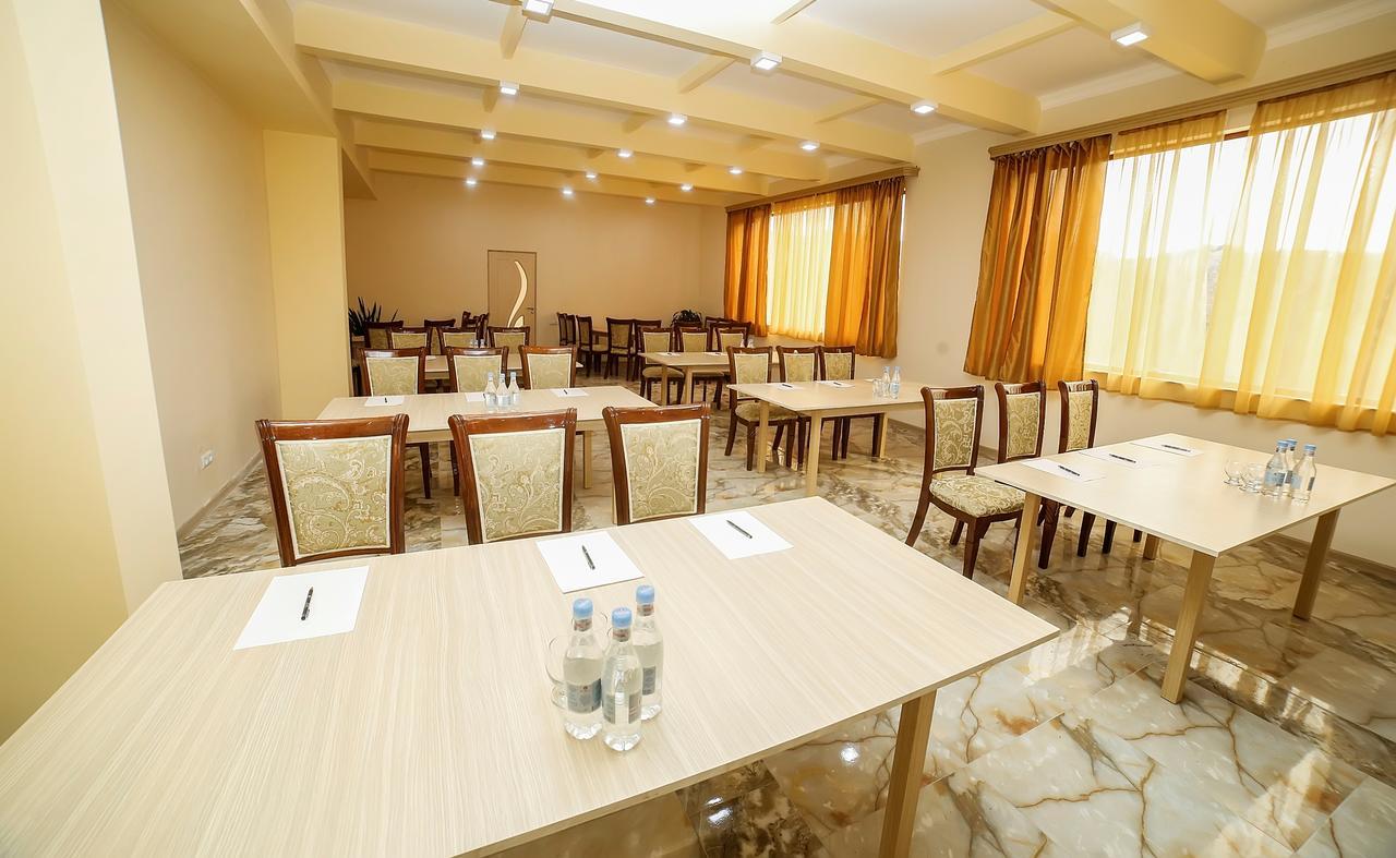 Amrots Hotel Vaykʼ 외부 사진