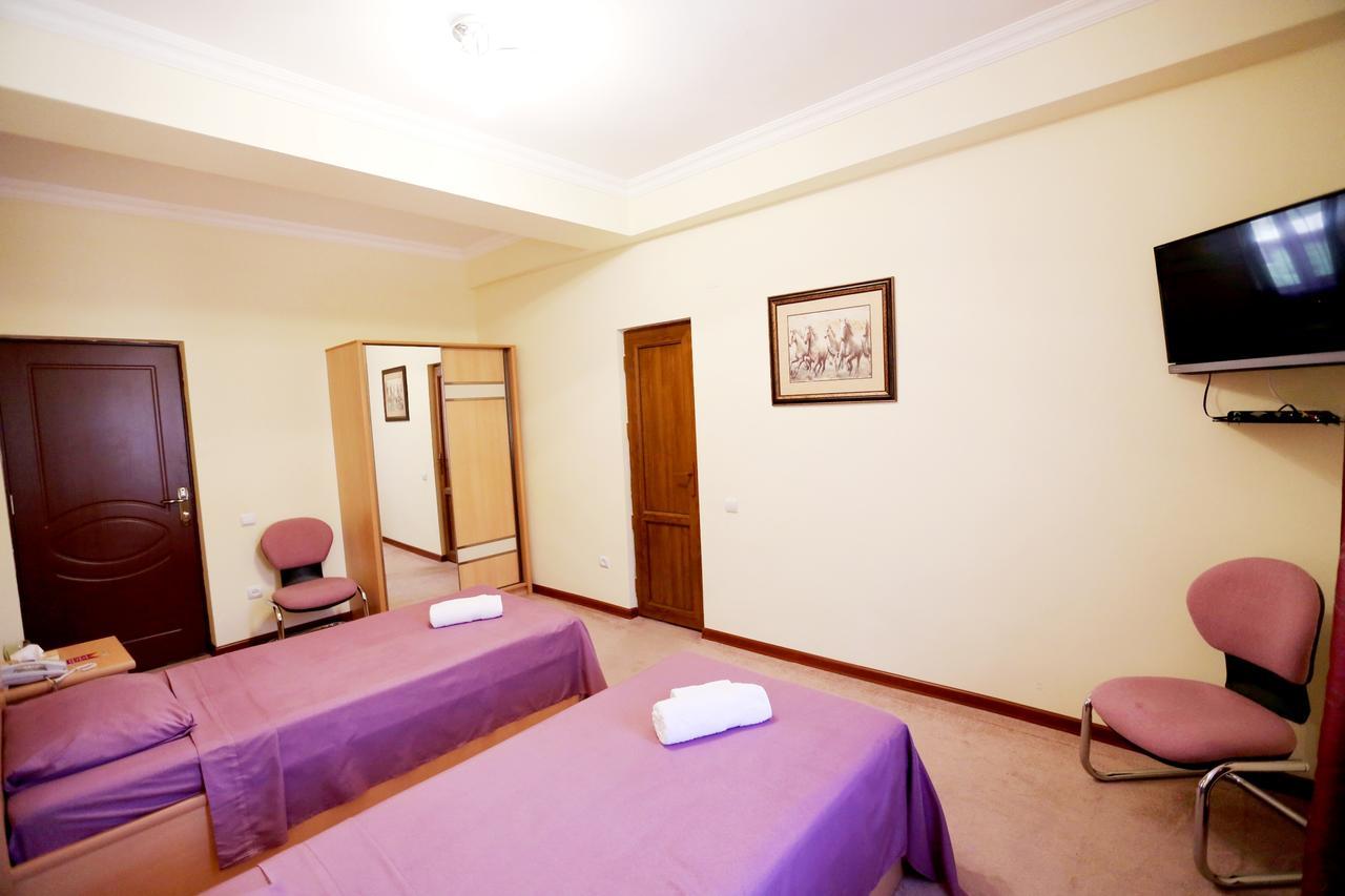 Amrots Hotel Vaykʼ 외부 사진